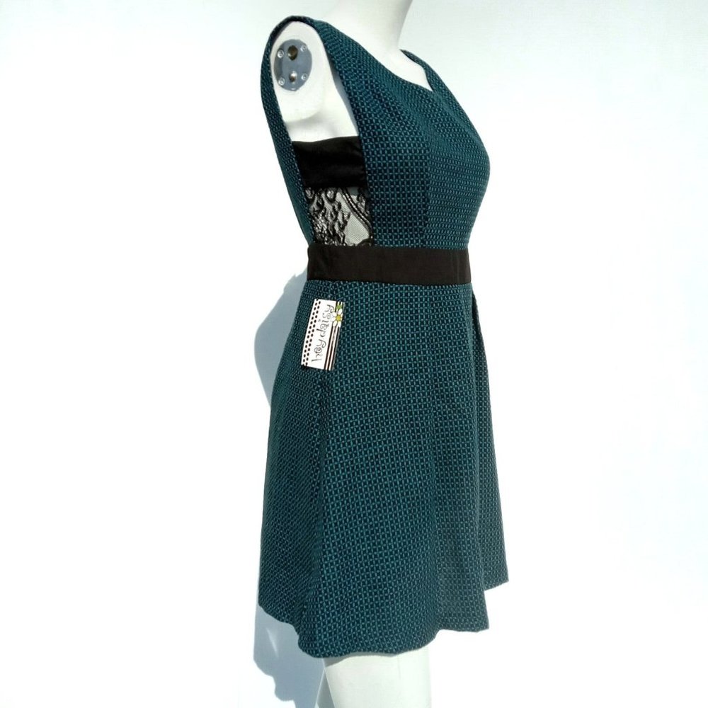 NEW NWT Dress size M Lace Plaid Black Teal Blue Sleeveless Ya Los Angeles goth